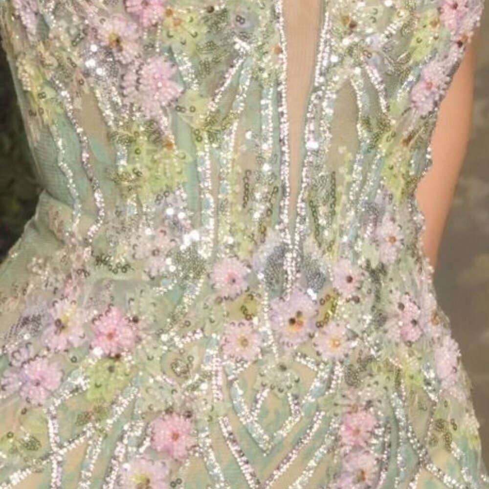 New Sage Floral Beaded Tulle Gown w/ Corset Bodice & Plunging Neckline CD A1500 - Picture 9 of 12